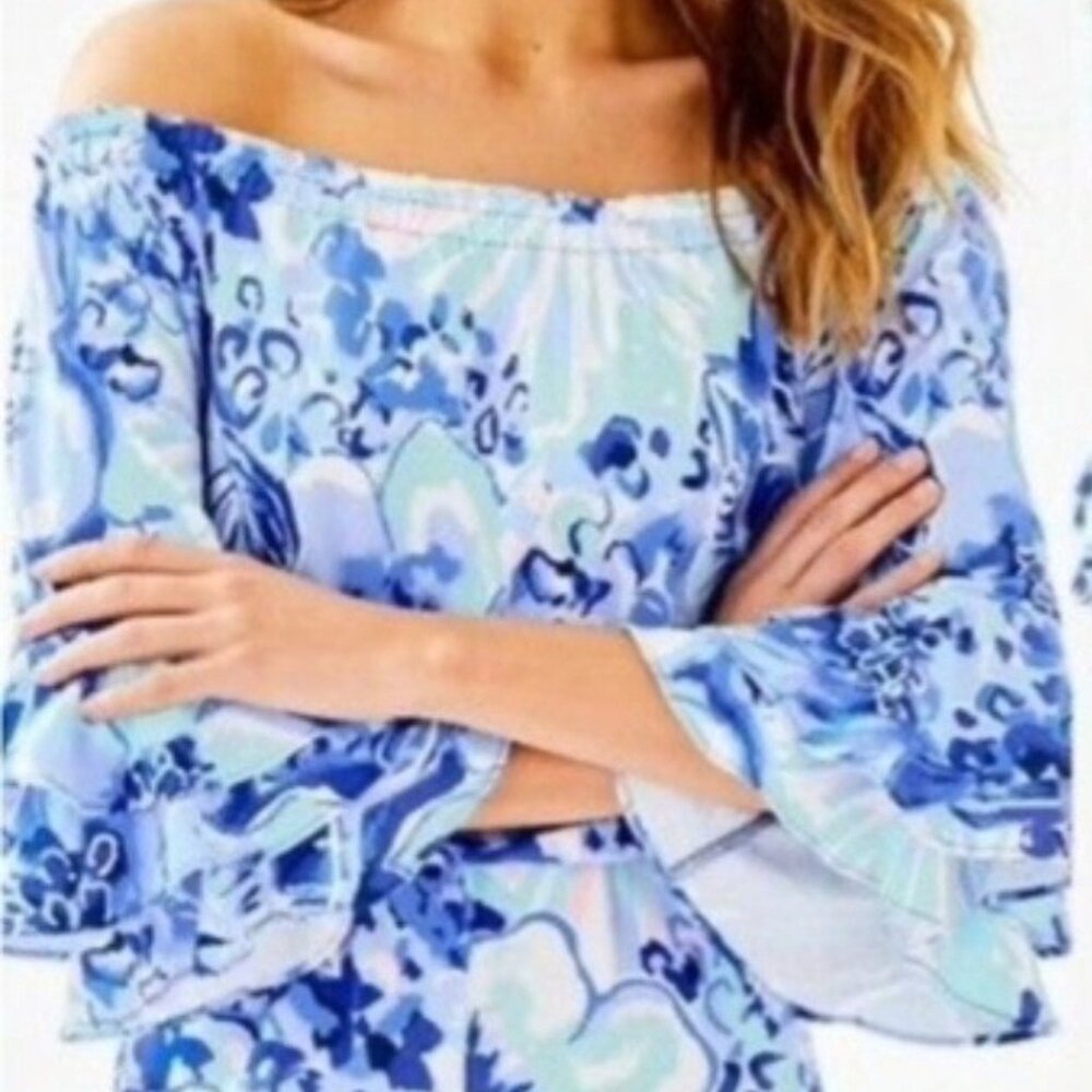 Lilly Pulitzer Calla Off Shoulder Romper Blue Tropical Print Ruffle Sleeve Sz XS